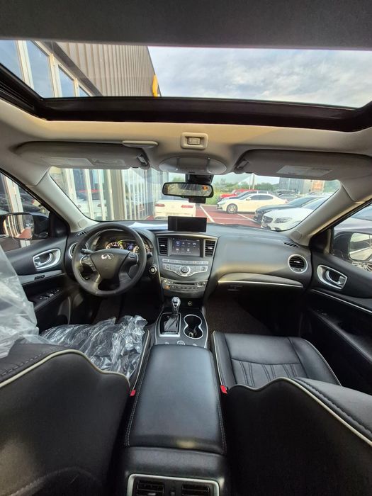 Infiniti qx60 - AWD - 3.5 i - 295 hp - premium + TV - 20" гуми BOSE