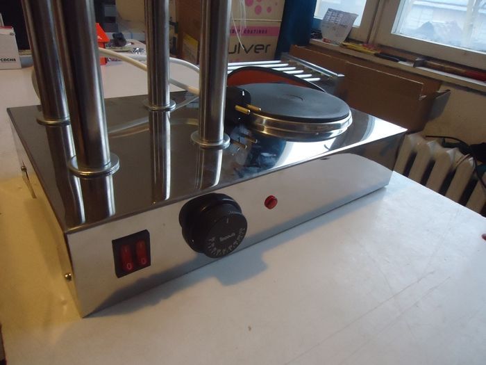 Хот Дог машина от неръждавейка нова еденич. без котлон - Цена 160лв.