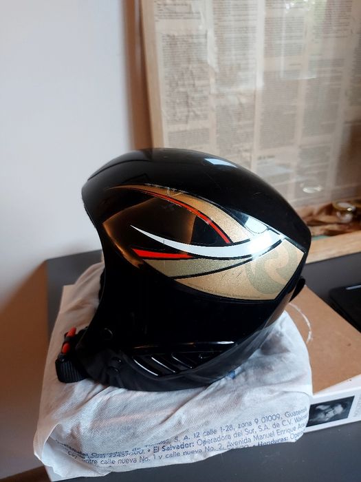 Детска ски каска Rossignol