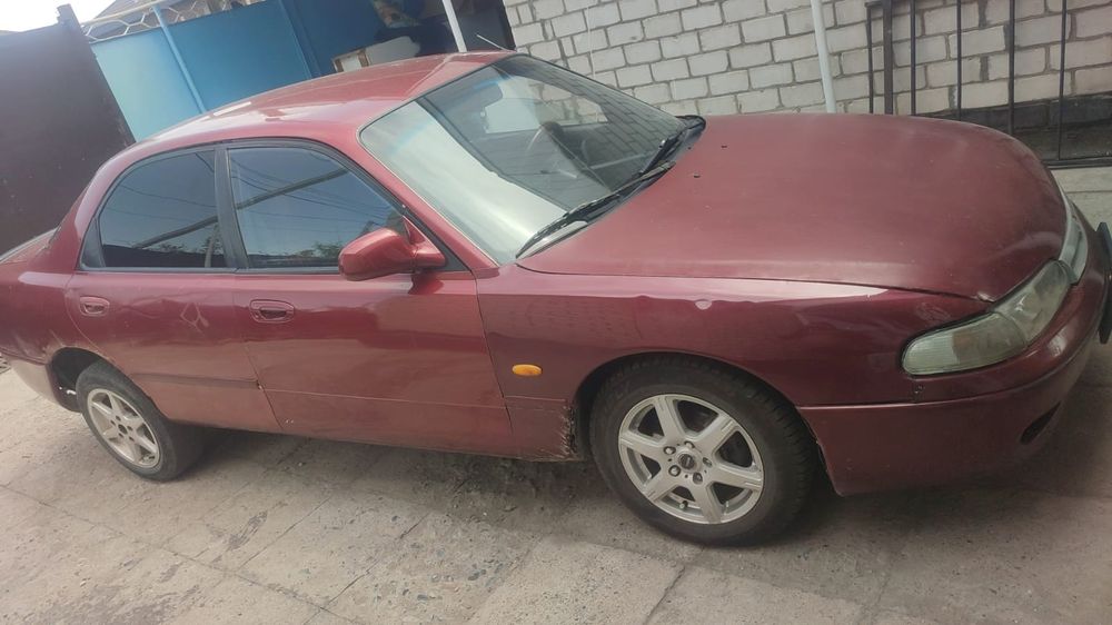 Продам машину мазда кронус