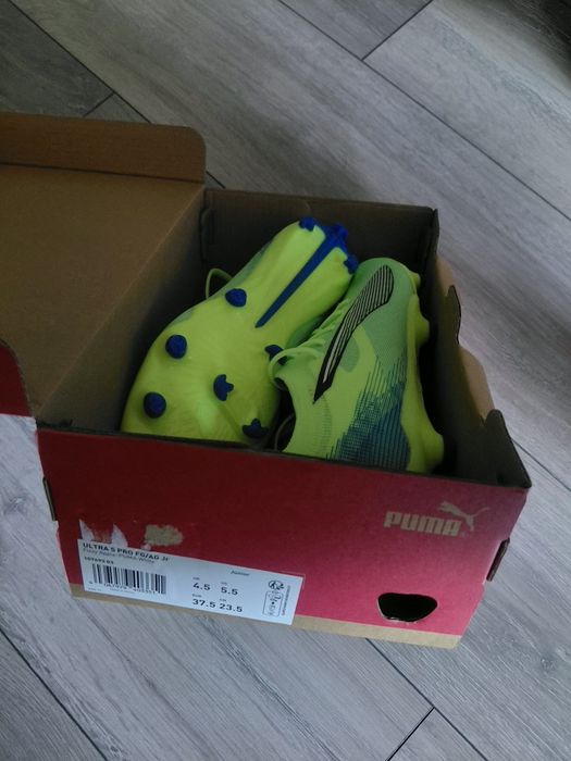 Ghete fotba copii ultra pro 37.5 ,38