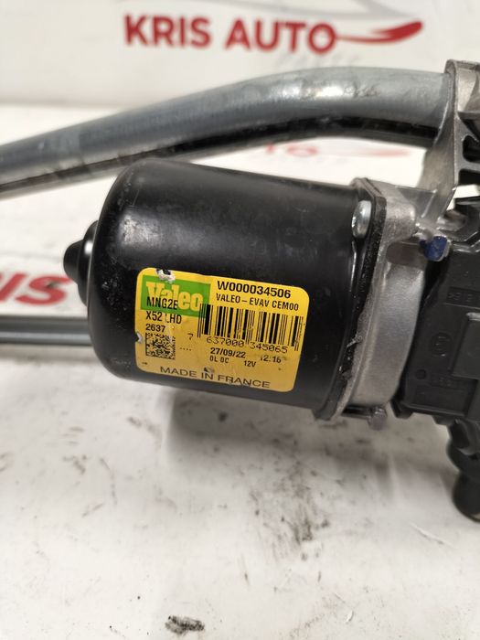 Моторче - механизъм предни чистачки Dacia Duster / Дачия Дъстър 2022г.