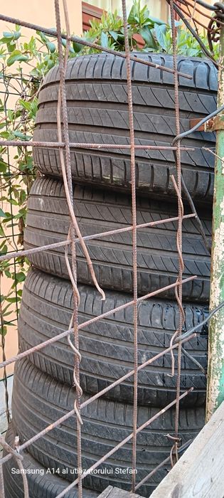 Anvelope vara Michelin 235.55.17