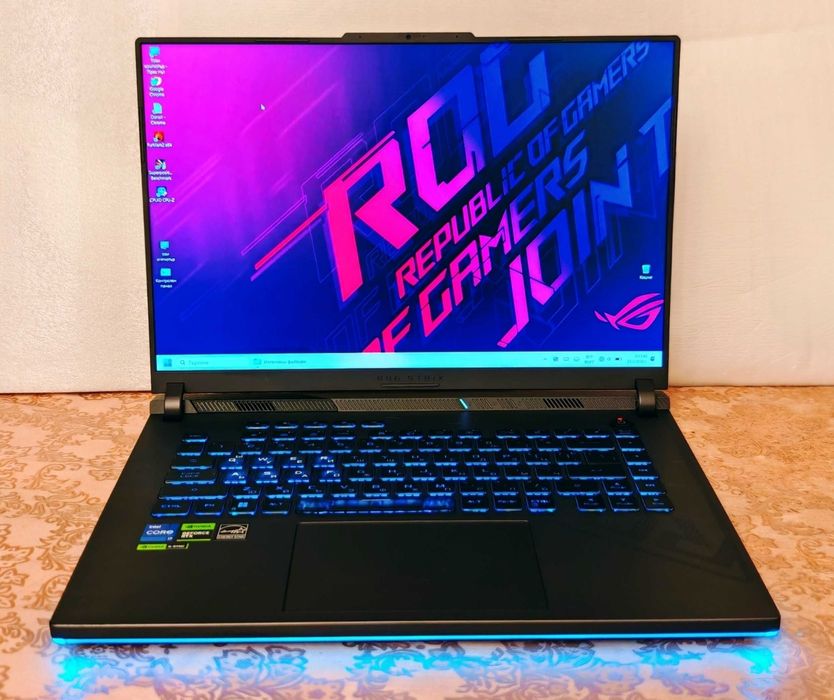 RTX 4060 8GB/Core i7-13650HX/16GB RAM/512GB SSD/165hz IPS/ASUS ROG G16