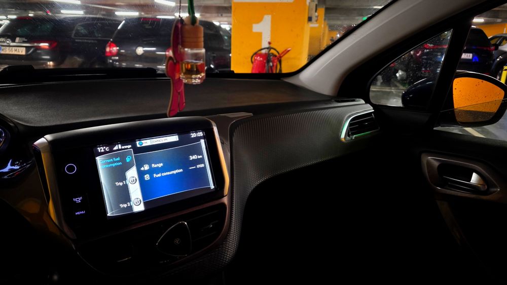 Peugeot 2008 1.2 benzina