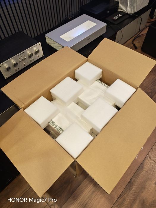 Boxe raft KEF Q350 albe