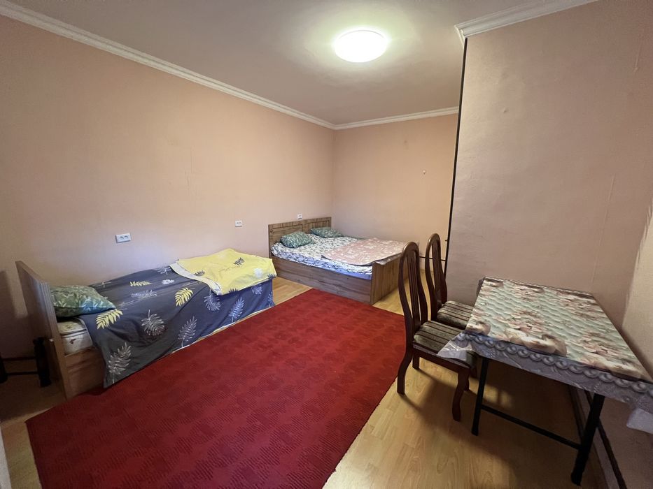 Karvon hostel частное дом,загс нужен