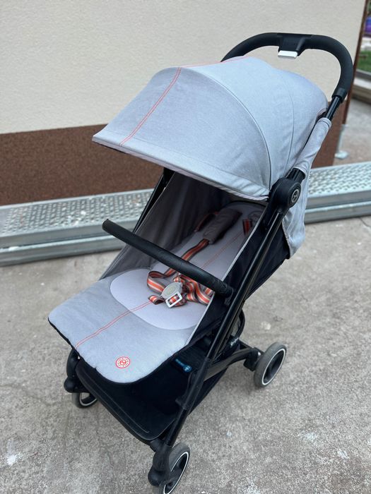 Лятна количка Cybex Beezy Lava Gray