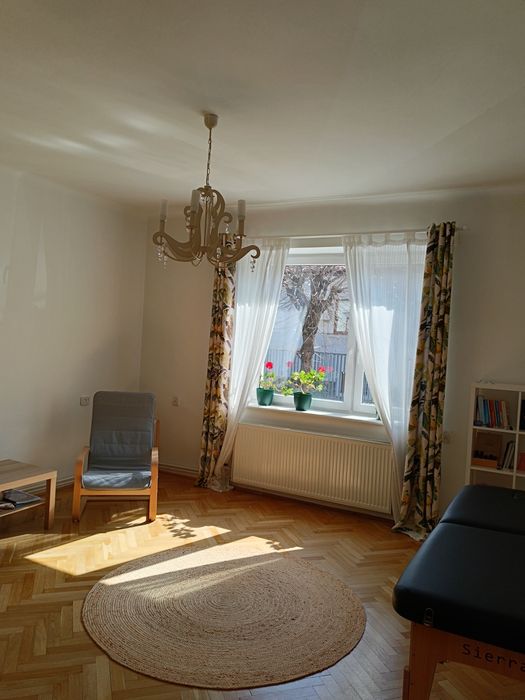 Cameră pretabilă cabinet psihologic/terapii complementare