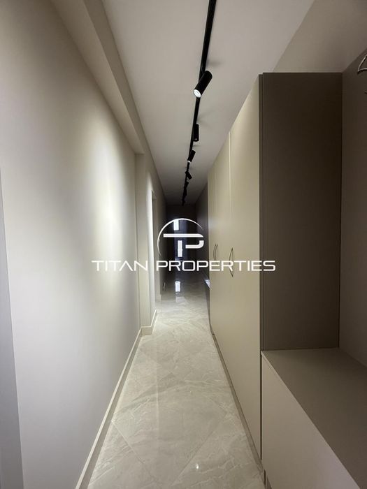 Дава се под наем Тристаен апартамент в Пловдив, Център - 120 кв.м за 816 € - Снимка #10