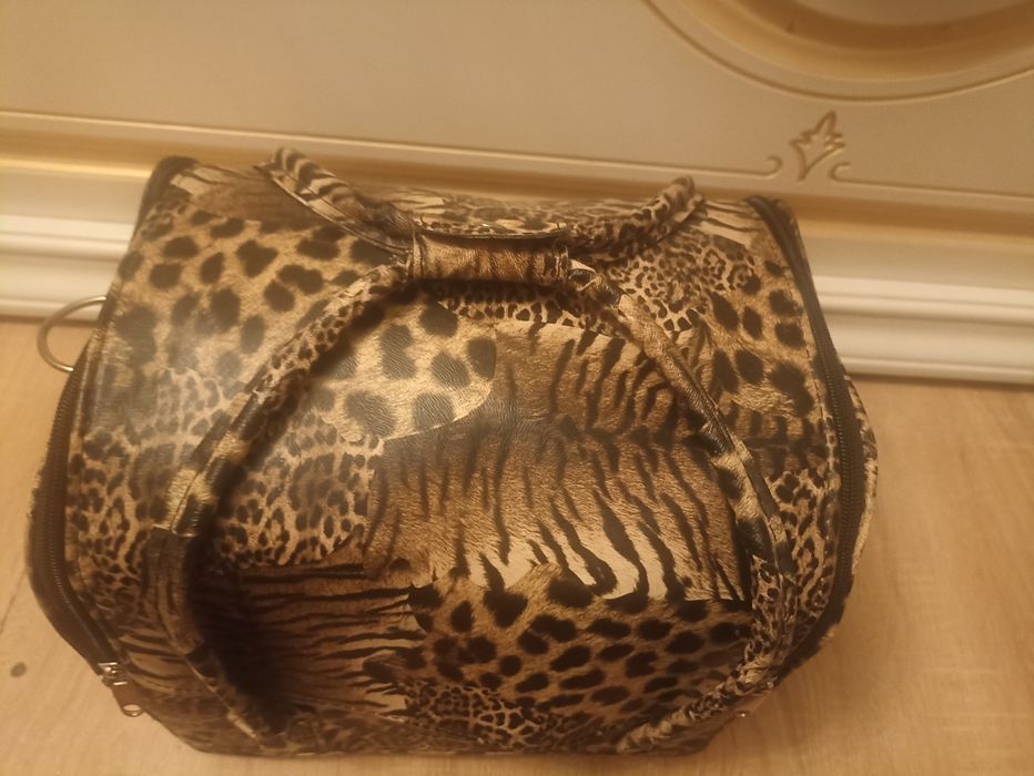 Сумка кейс косметика,салон