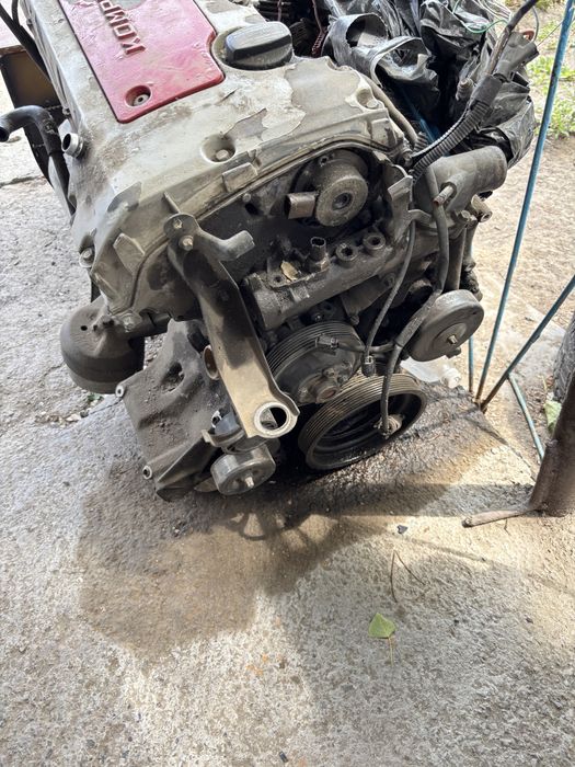 Продам Двигатель Мерседес 200