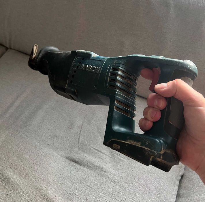 Fierastrau sabie Bosch Professional pe18 V - corp