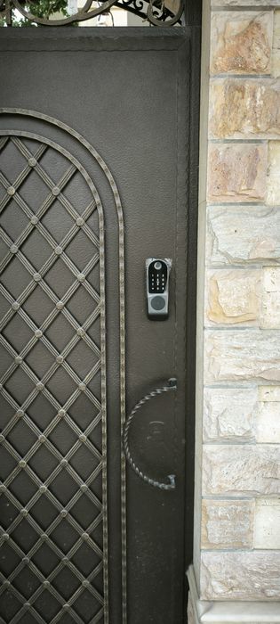 Продажа и установка электронных замков и смарт-замков Face Id