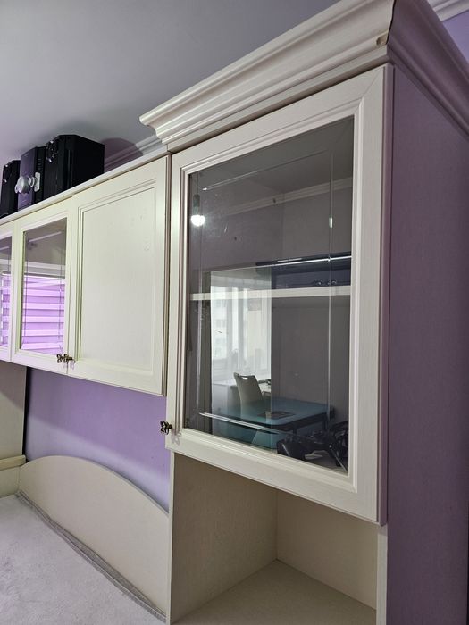 Продам спальный гарнитур