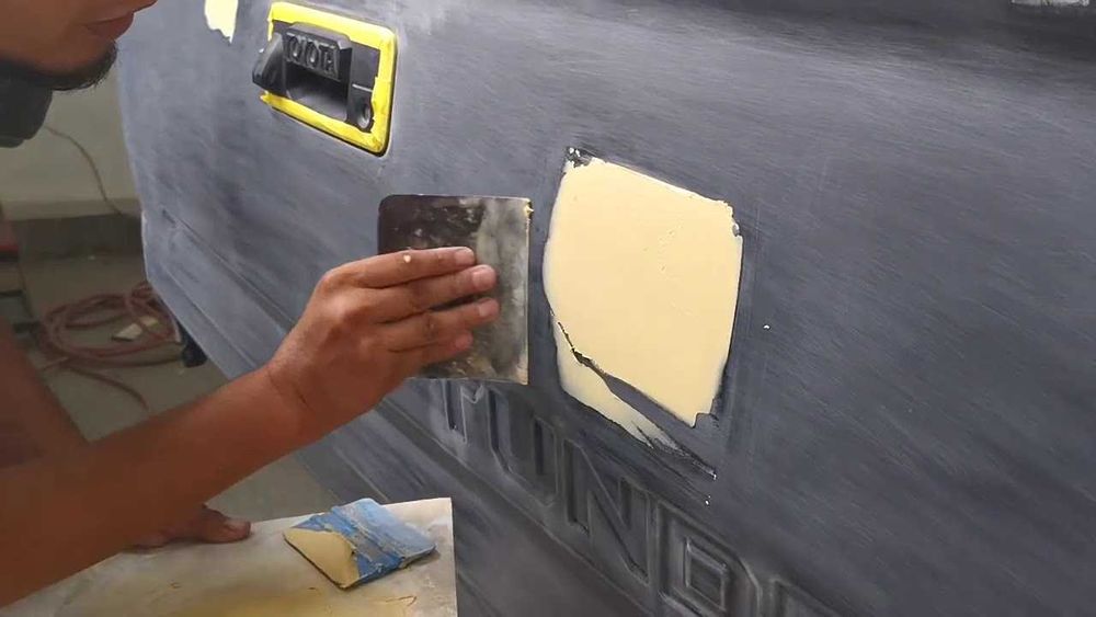 Vopsitorie Auto Iași | Tinichigerie, Sudura, Polish, Rapid Profesional