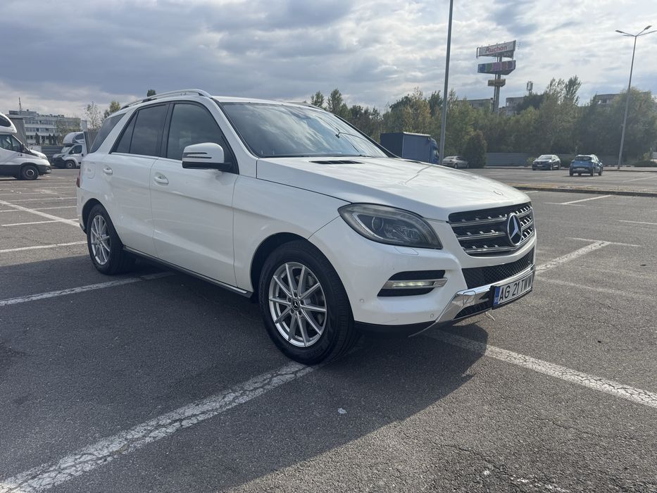 MERCEDES-BENZ ML-Class 0 — imagine 2
