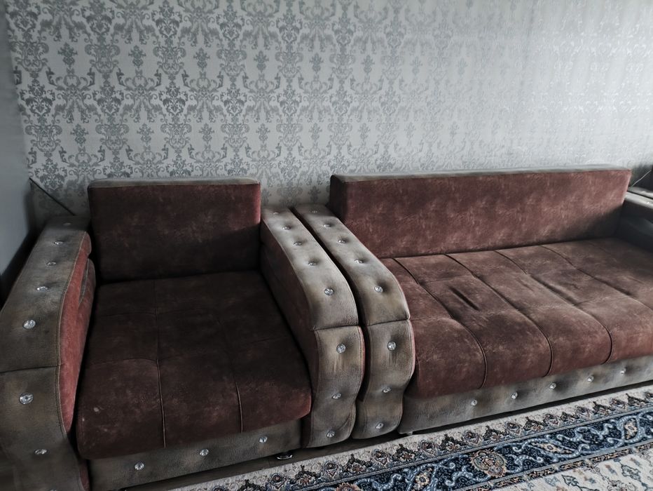 Диван с креслами