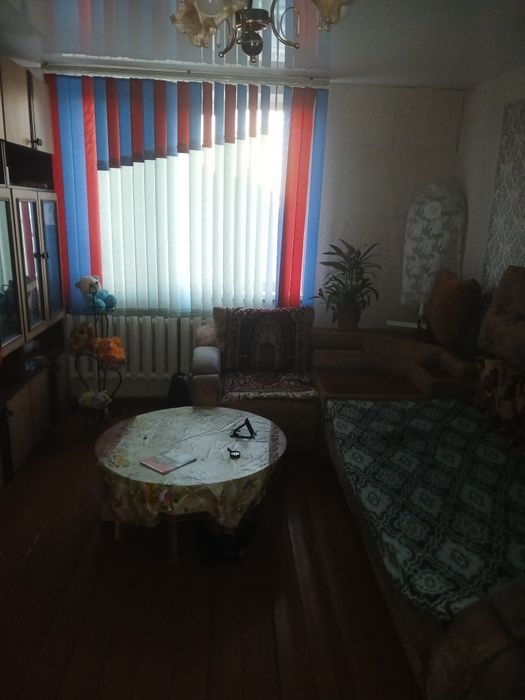 Продам 4-х комнатную квартиру