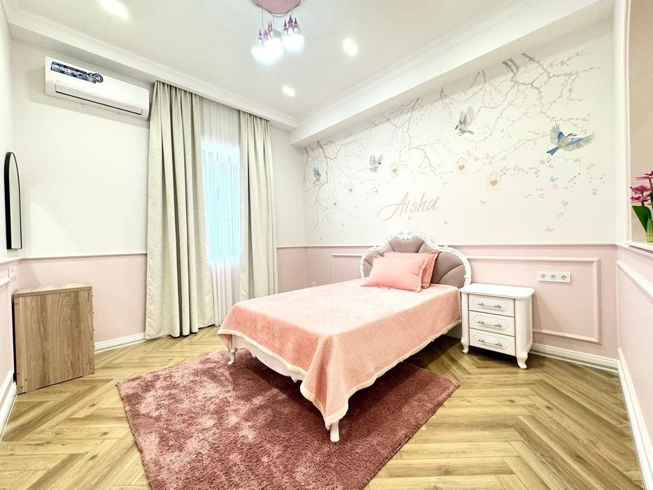 Продается евро дом 4 соток, 12 комнат, ор-р: центр Луначарского