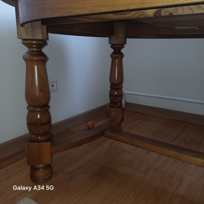 Стол обеденный - раздвижной