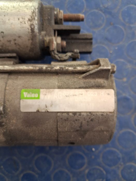 СТАРТЕР ЗА АУДИ А 4 200КУБ 140 К С