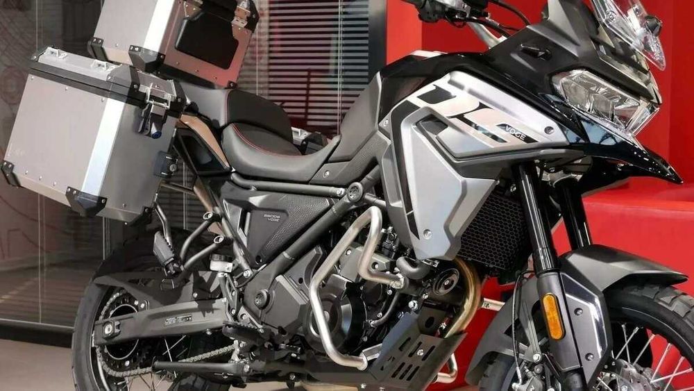 Мотоцикл Voge 650DSX Adventure