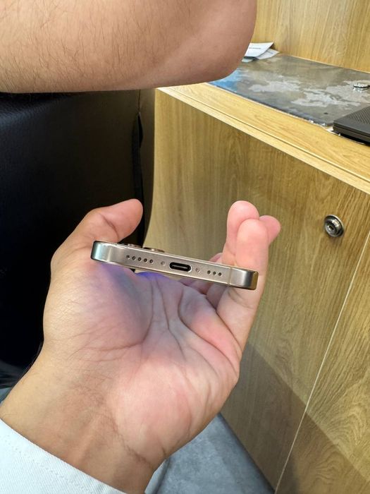 iphone 16 pro idiyal