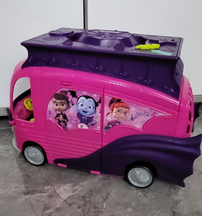 Set vampirina 120lei