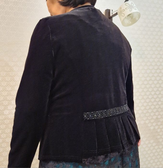 Продам новый жакет