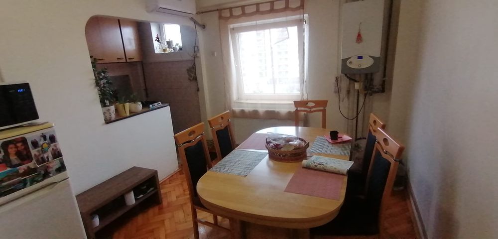 Inchiriez apartament doua camere Banul Maracine