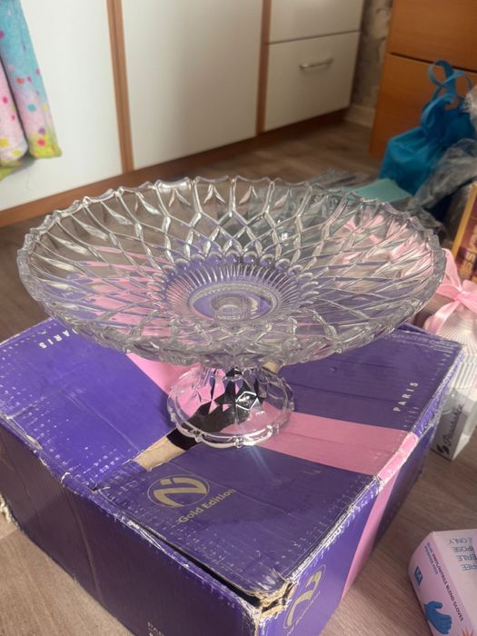 Продаю стеклянные посуды