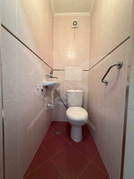 Тристаен - Център