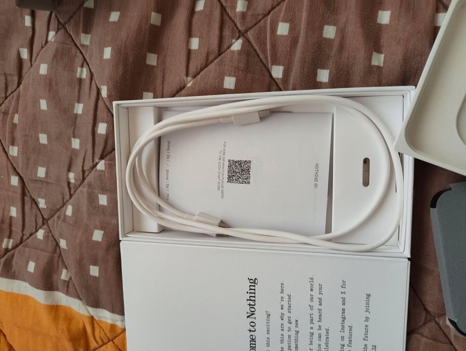 Продавам Nothing phone 3a / 128 GB