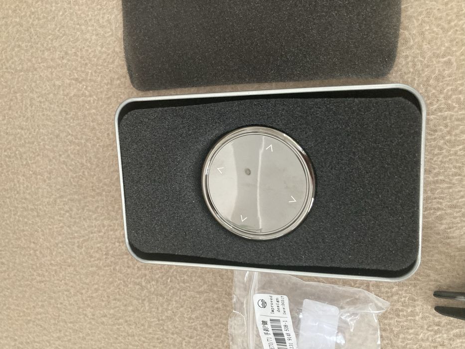 Кутиика с метален ключ , бутон за ръчна, бутон джоистик за бмв