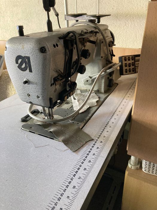 Masina de cusut piele, industriala, automata, Durkopp Adler 291