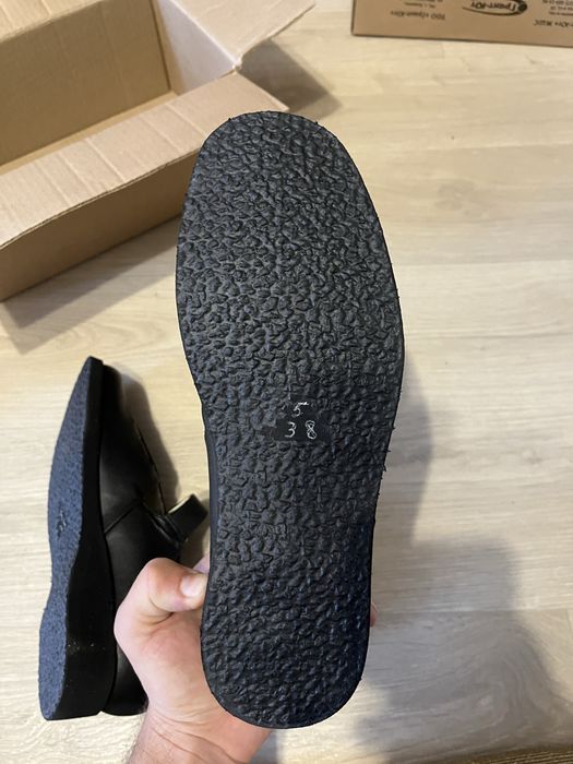 Летние кожаные сандали