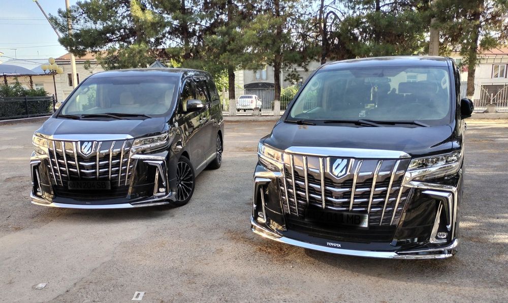 To'y Kartej uchun Toyota Alphard