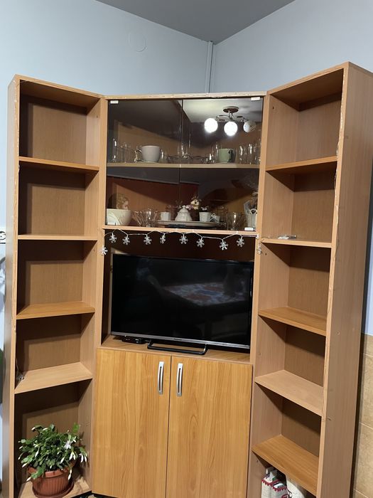 Vand mobila de living