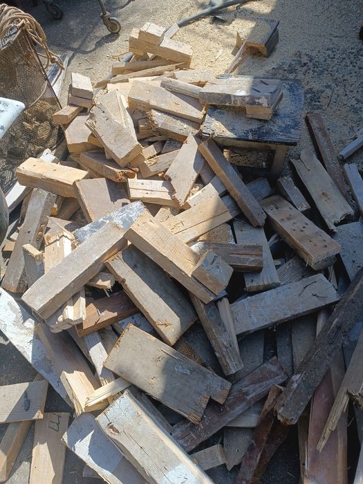 Продаются дрова пилиные