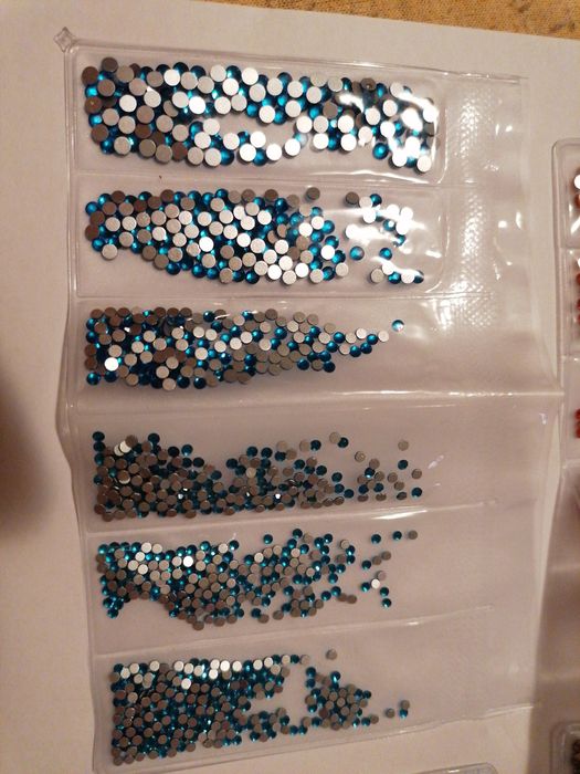 Strasuri unghii 1200/1440 pietricele