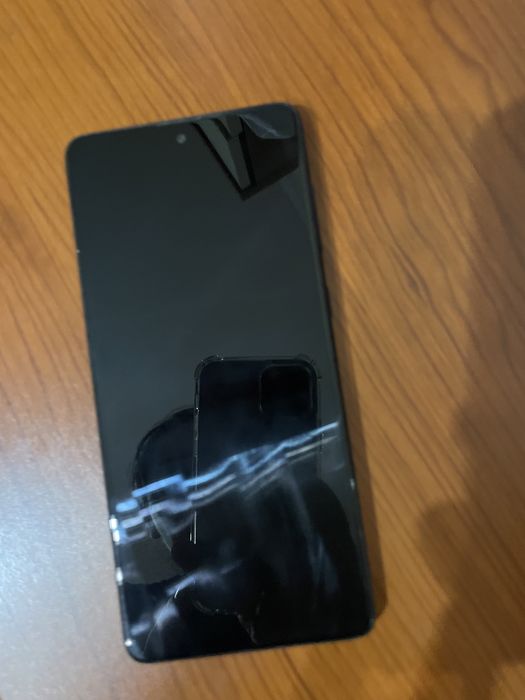 Самсунг А 71