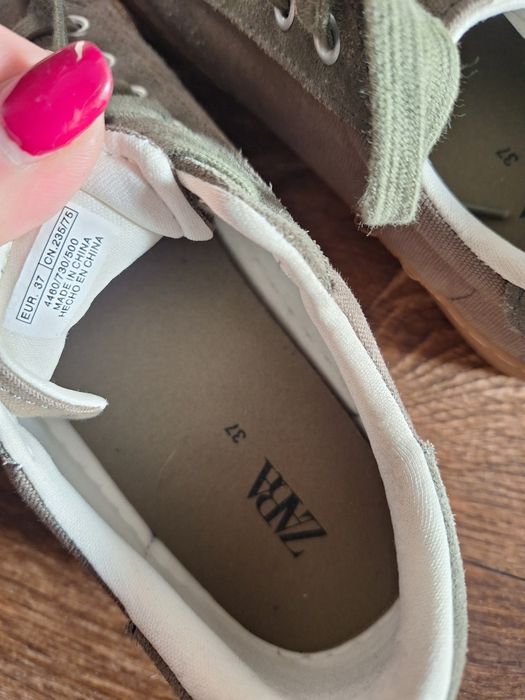 Детски кецове zara