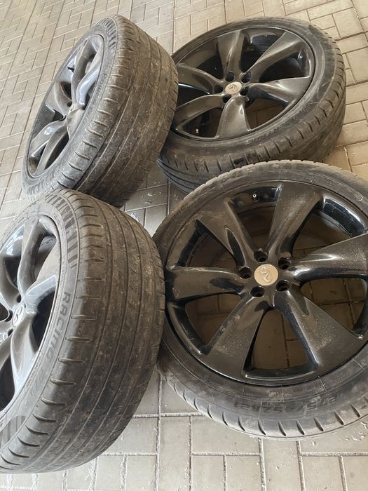 Диски R21 с резиной