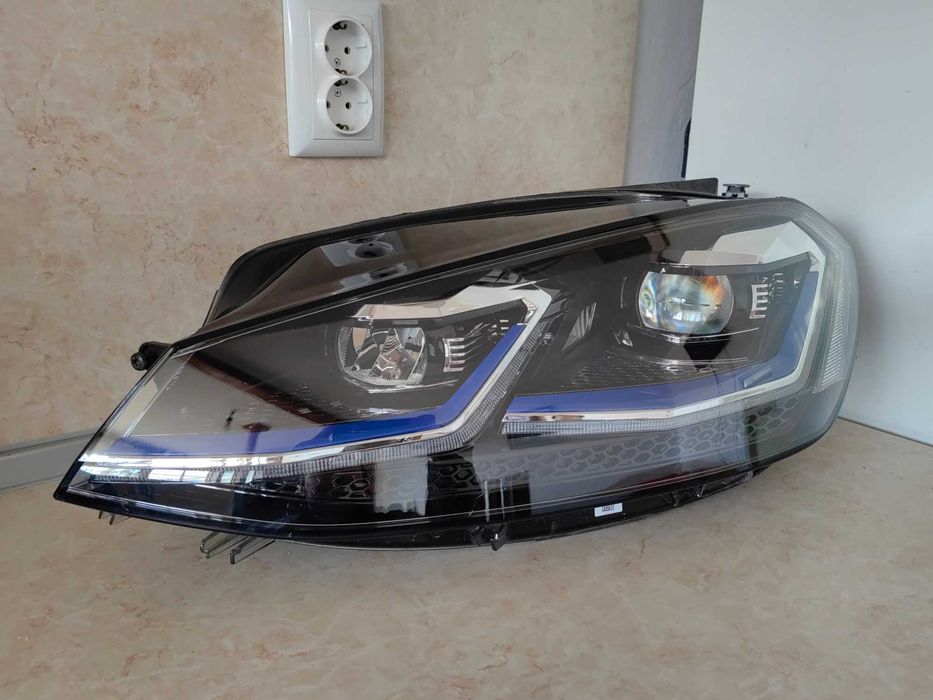 Фар VW Golf 7.5 GTE ляв / Фар Голф 7 / Фар Golf 7 Оригинален