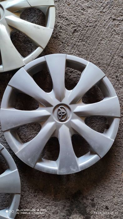 Колпаки на диски Тайота