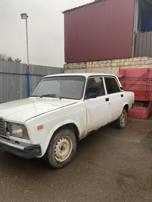 Продам ваз 2107