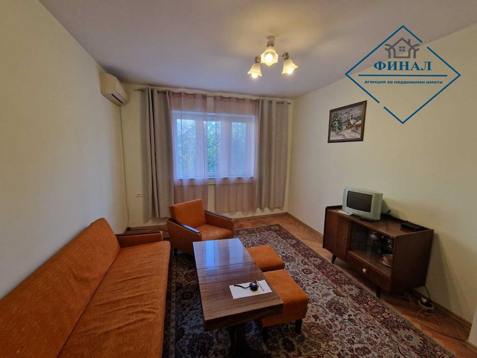 Продава се Четиристаен апартамент в Шумен, Център - 100 кв.м за 1326 €/кв.м - Снимка #9