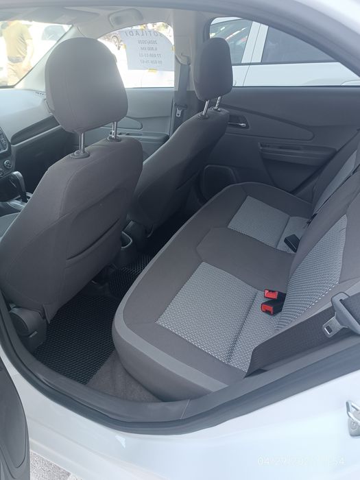 Chevrolet Cobalt 2026 — 3