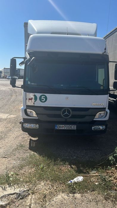 Vând Mercedes Atego